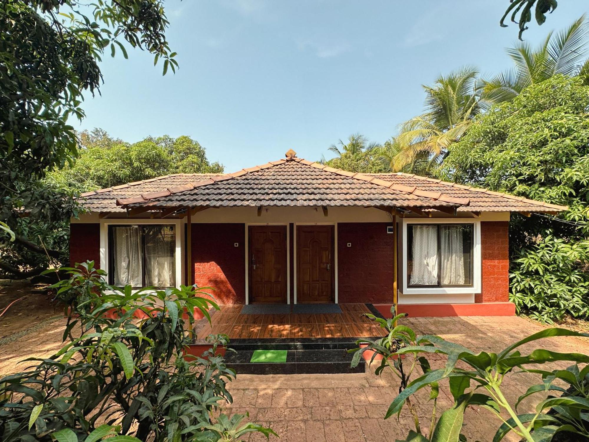 Prasad Villas And Homestay Math Exterior photo